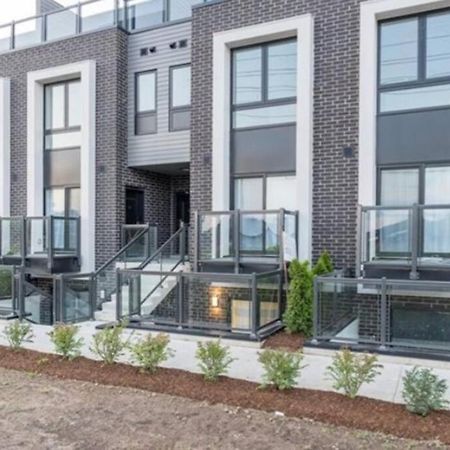 Exquisite, Bright & Modern Condo. Niagara-Fälle Exterior foto